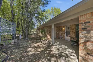 105 McDonald, Mineola, TX 75773 - Photo 25