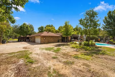 1016 Meadows Drive, Corinth, TX 76208 - Photo 33