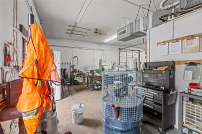 223 W 2nd Street, Bonham, TX 75418 - Photo 11