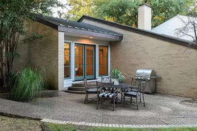4930 Mangold Circle, Dallas, TX 75229 - Photo 33