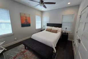 618 N Clinton Ave, Dallas, TX 75208 - Photo 13