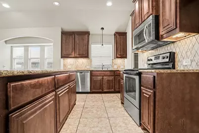 1004 Star Grass Drive, Mansfield, TX 76063 - Photo 11