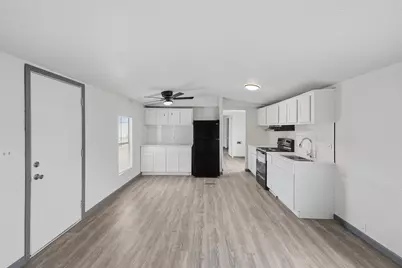 904- B Flamingo Road, Granbury, TX 76049 - Photo 15