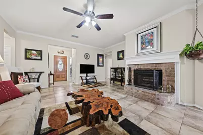575 Tanglewood Drive, Burleson, TX 76028 - Photo 9