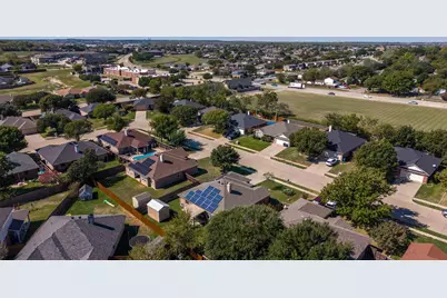 575 Tanglewood Drive, Burleson, TX 76028 - Photo 37