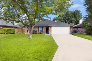 113 Morene Ave, Waxahachie, TX 75165 - Photo 1