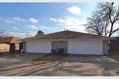 3105 Medina Street, Irving, TX 75061 - Photo 9