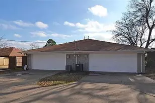 3105 Medina St, Irving, TX 75061 - Photo 9