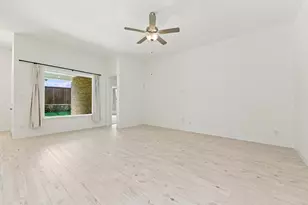 752 Brozgold Ave, Midlothian, TX 76065 - Photo 9