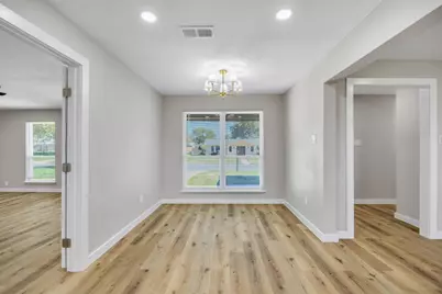 301 Linda Drive, Burleson, TX 76028 - Photo 17