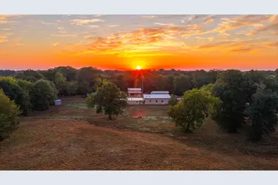 711 County Road 44190, Powderly, TX 75473 - Photo 3