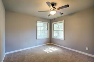 124 Foscue St, Sulphur Springs, TX 75482 - Photo 9