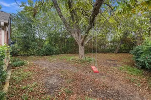 1403 Tranquilla Dr, Dallas, TX 75218 - Photo 9