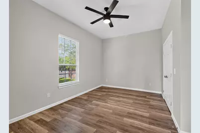 711 W Munson Street, Denison, TX 75020 - Photo 15