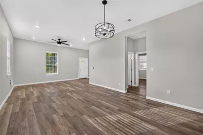 711 W Munson Street, Denison, TX 75020 - Photo 7