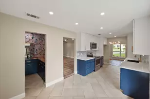 309 Quail Crest Dr, Bedford, TX 76021 - Photo 15