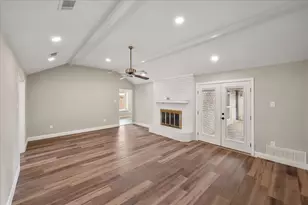 309 Quail Crest Dr, Bedford, TX 76021 - Photo 9