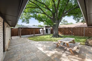 309 Quail Crest Dr, Bedford, TX 76021 - Photo 35