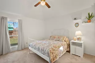 7437 Little Rock Ln, Fort Worth, TX 76120 - Photo 11