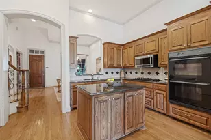 12050 Lueders Ln, Dallas, TX 75230 - Photo 9