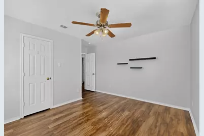 2549 Spring Creek Drive, Balch Springs, TX 75180 - Photo 37