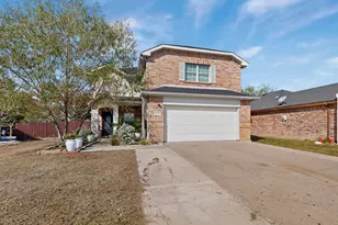 2549 Spring Creek Dr, Balch Springs, TX 75180 - Photo 5