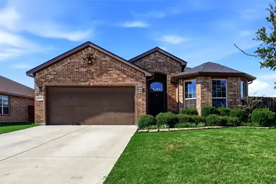 1833 Creekwood Drive, Cleburne, TX 76033 - Photo 1