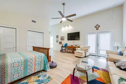 1031 Grandview Avenue, Dallas, TX 75223 - Photo 21