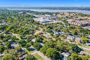 1031 Grandview Ave, Dallas, TX 75223 - Photo 27