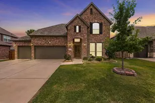 117 Providence Dr, Van Alstyne, TX 75495 - Photo 1