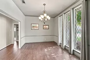 9947 Chimney Hill Ln, Dallas, TX 75243 - Photo 11