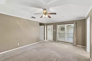 9947 Chimney Hill Ln, Dallas, TX 75243 - Photo 13