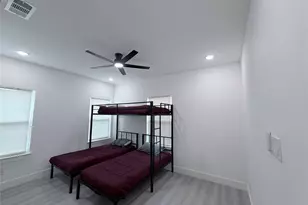 3301 Garden Ln, Dallas, TX 75215 - Photo 15