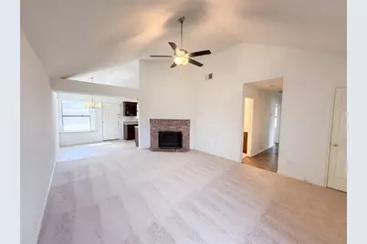 1625 Cool Springs Drive, Mesquite, TX 75181 - Photo 3