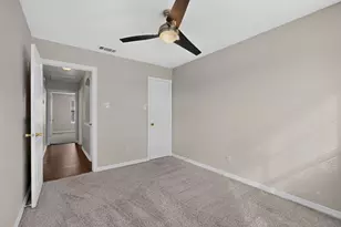 6809 Hot Springs Ct, Dallas, TX 75241 - Photo 31