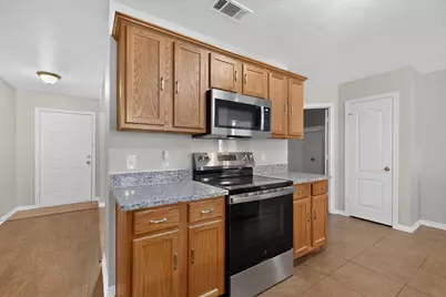 6809 Hot Springs Court, Dallas, TX 75241 - Photo 13