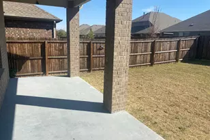 10528 Breezeway Dr, Aubrey, TX 76227 - Photo 33