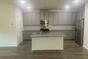 10528 Breezeway Dr, Aubrey, TX 76227 - Photo 5