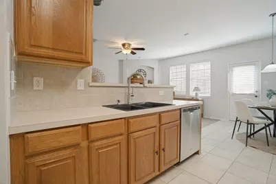 1524 Creek Springs Drive, Allen, TX 75002 - Photo 7