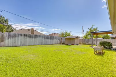 6221 St Leonard Drive, Arlington, TX 76001 - Photo 35
