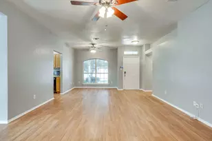 6221 St Leonard Dr, Arlington, TX 76001 - Photo 7