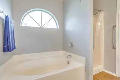 6221 St Leonard Drive, Arlington, TX 76001 - Photo 23