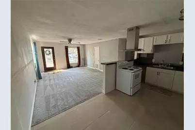 1303 E Myrtle Street #A, Fort Worth, TX 76104 - Photo 3