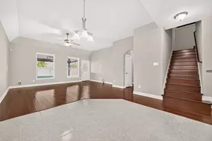 9115 Darby Park Ln, Richmond, TX 77407 - Photo 11