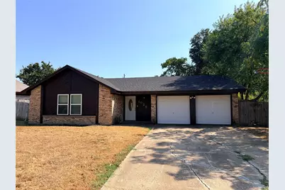1025 Fox River Lane, Fort Worth, TX 76120 - Photo 1