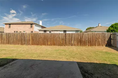 1617 Sierra Meadow Lane, Fort Worth, TX 76247 - Photo 33