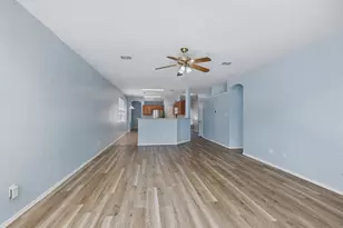 12652 Oakwood Cir, Fort Worth, TX 76040 - Photo 15