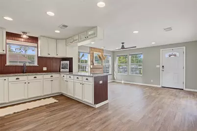 328 Spring Valley Circle, Azle, TX 76020 - Photo 17