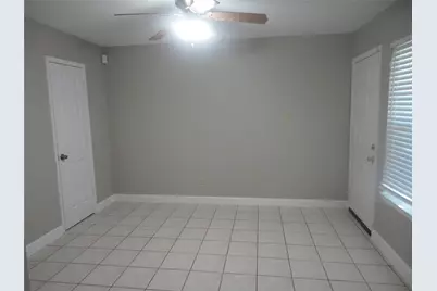 2200 E Trinity Mills Road #403, Carrollton, TX 75006 - Photo 23