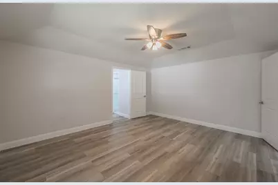 728 Glenhaven Drive, Hurst, TX 76054 - Photo 25